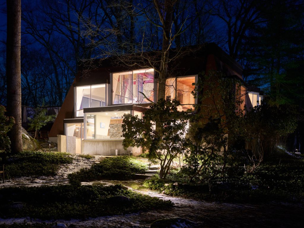 The Richard Barna House Bedford, New York Designed by John M. Johansen